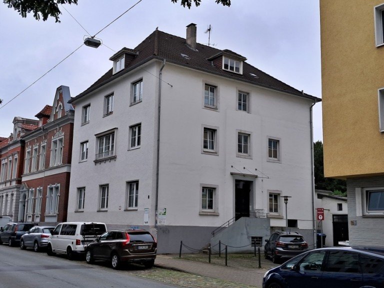 Hausansicht Bielefeld Etagenwohnung Traumhafte Erdgeschosswohnung mit Garten mitten in der Bielefelder City!