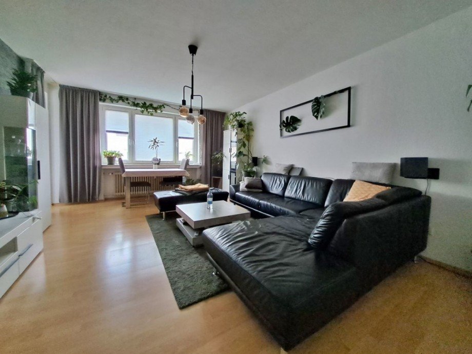 Wohnzimmer Etagenwohnung Bielefeld