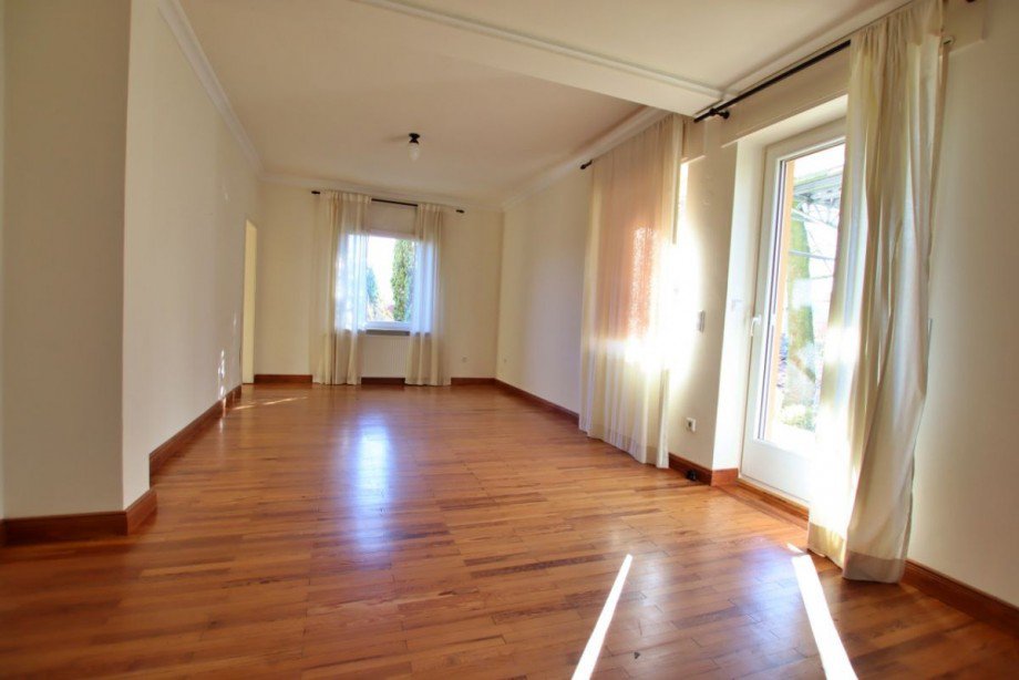 Wohn- und Esszimmer EG Einfamilienhaus Bielefeld