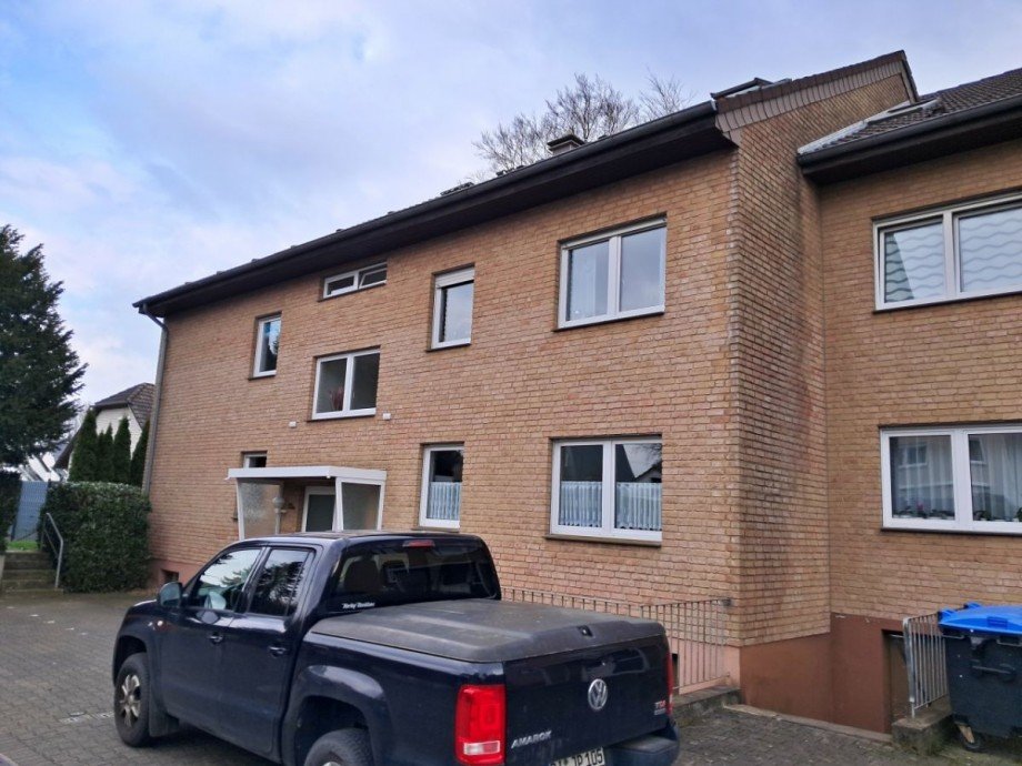 Hausansicht Dachgeschosswohnung Bielefeld