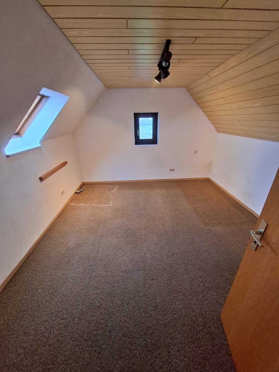 2. OG Raum Zweifamilienhaus Werther
